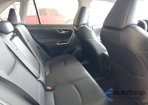 2024 Toyota Rav4 Xle Premium из США, поврежденный, VIN 2T3C1RFV1RW304948